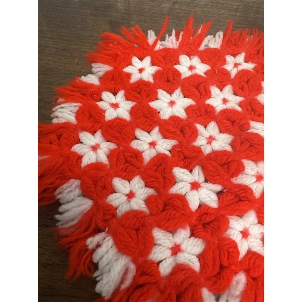 VTG 70’s Crocheted Reversible Hot Pad Trivet